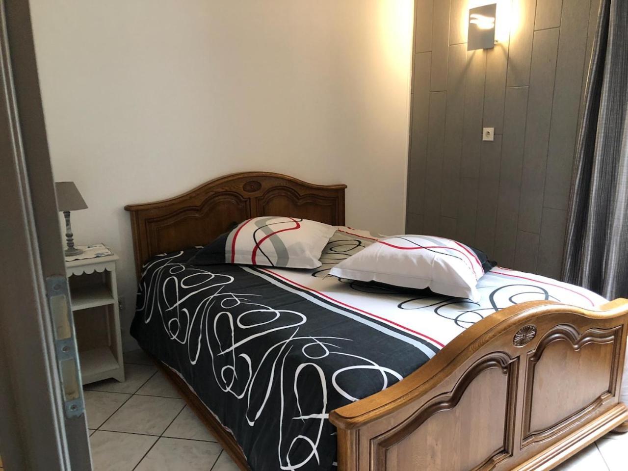 Aux Berges Du Doubs Bed & Breakfast Ougney-Douvot Dış mekan fotoğraf